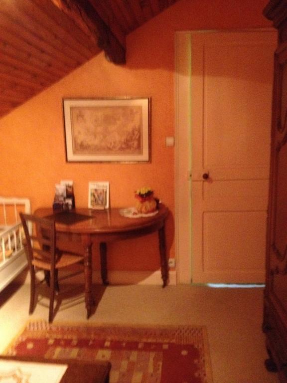 Chambres D'Hotes Des 3 Rois Verdun-sur-Meuse Pokoj fotografie
